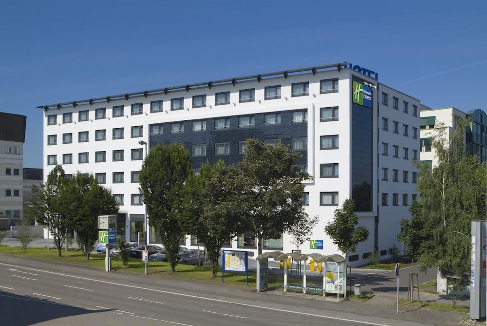 Holiday Inn Express Stuttgart Airport, An Ihg Hotel Leinfelden-Echterdingen Eksteriør bilde