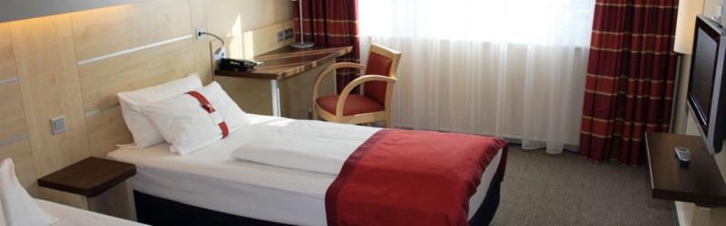Holiday Inn Express Stuttgart Airport, An Ihg Hotel Leinfelden-Echterdingen Eksteriør bilde